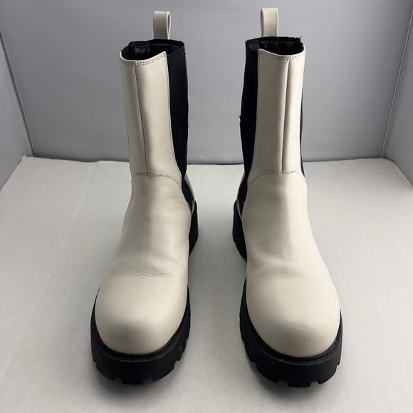 Off White Leather Vagabond Shoemakers Cosmo 2.0 Chelsea Boots Size 10 Chunky - Picture 2 of 7